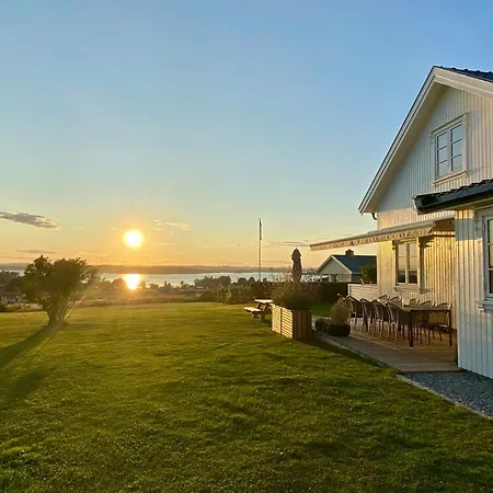 Enjoy Views In Helgeroa, Near The