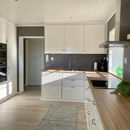 Enjoy Views In Helgeroa, Near The Aamli